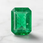 Natural Emerald (Zamrud) 7.45 Carat Certified Green Gemstone